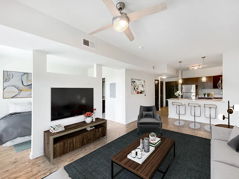 Avana Westside — Photo 6