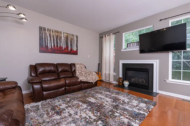 188 Fringetree Dr — Photo 4