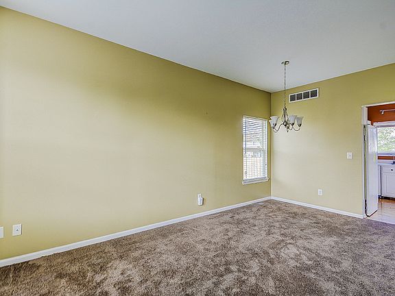 5th image of 7475 Spy Glass Ln
