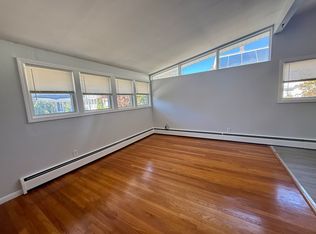 15 Lawrence St APT 3, Waltham, MA 02451