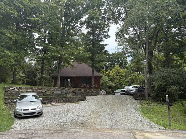 20900 Ferngrove Ct, Lawrenceburg, IN 47025