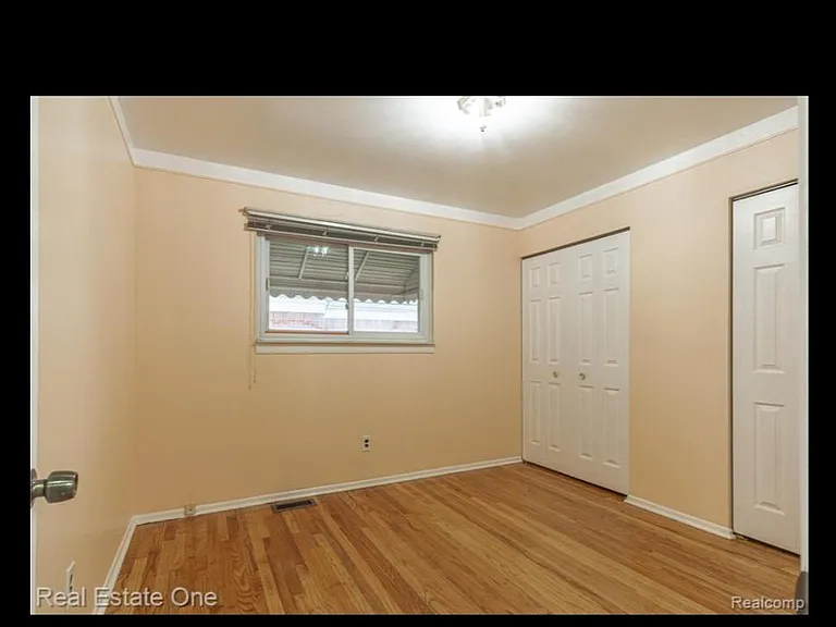 29735 Boewe Dr — Photo 11