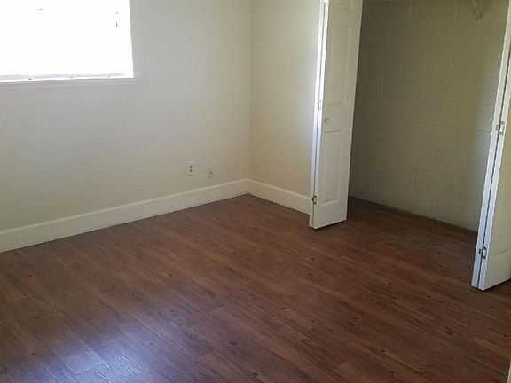 5th image of 1380 Garza Ln
