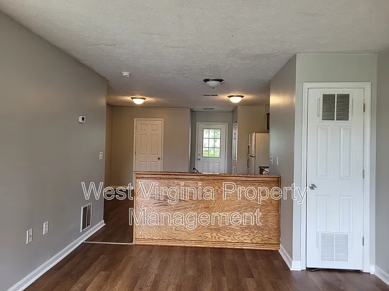 3751 Summerlee Rd #11 — Photo 15