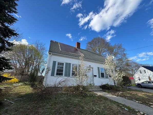 1616 Commercial St, Weymouth, MA 02189