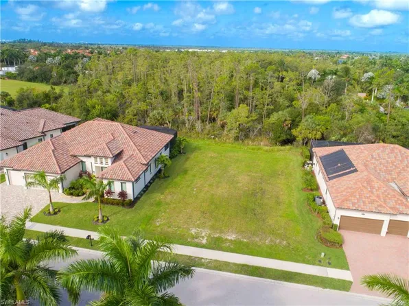 3791 Treasure Cove Cir, Naples, FL 34114