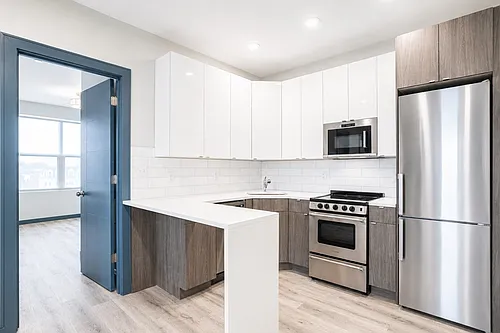 1281 Massachusetts Ave #504 Photo 1
