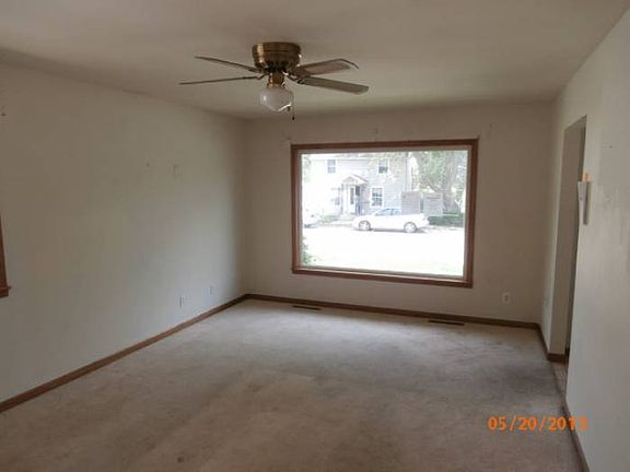 2nd image of 383 S Dearborn Ave