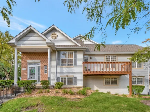 18860 S Vanderbilt Dr, Mokena, IL 60448