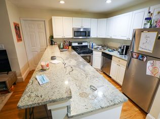 324 Saint Paul St APT 6, Brookline, MA 02446