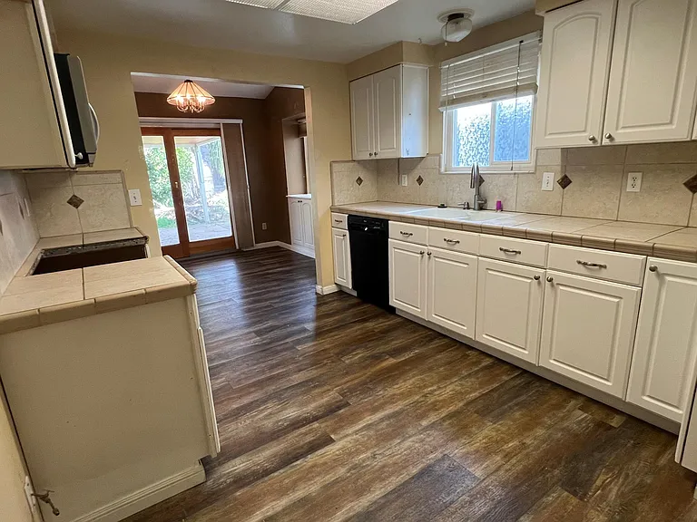 7508 Cottontree Way — Photo 7