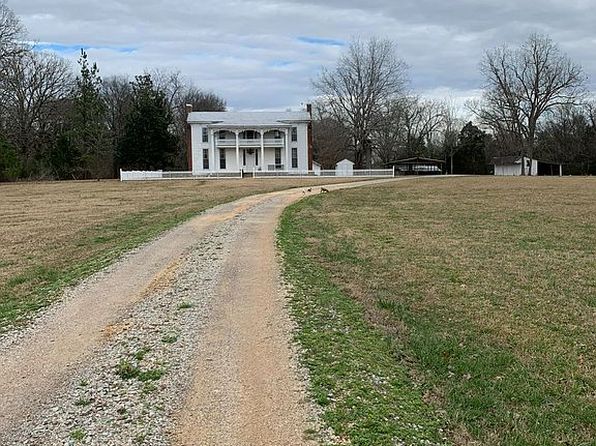 47915 Highway 69, Saltillo, TN 38370