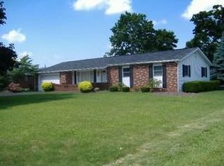 17 Lincoln Dr, Newark, OH 43055