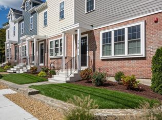 2 Mechanic St UNIT 1, Medway, MA 02053