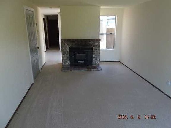 2nd image of 10104 52nd Dr NE