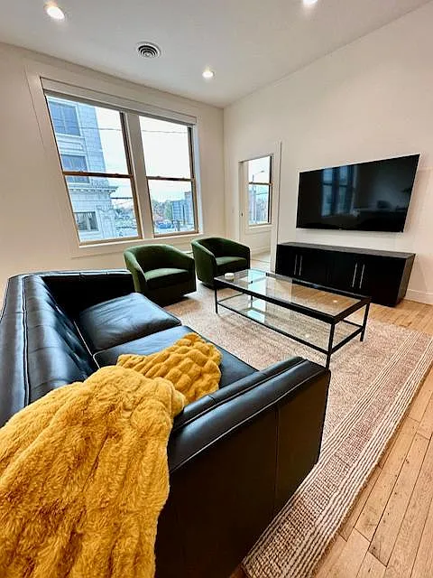 1 bed, $1,850 — Photo 3