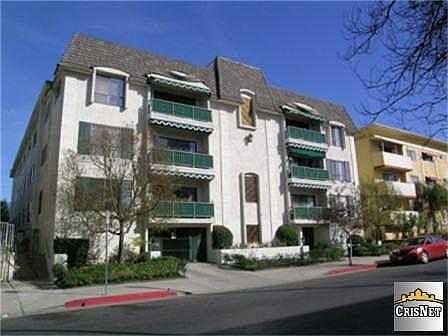 1st image of 5416 Zelzah Ave