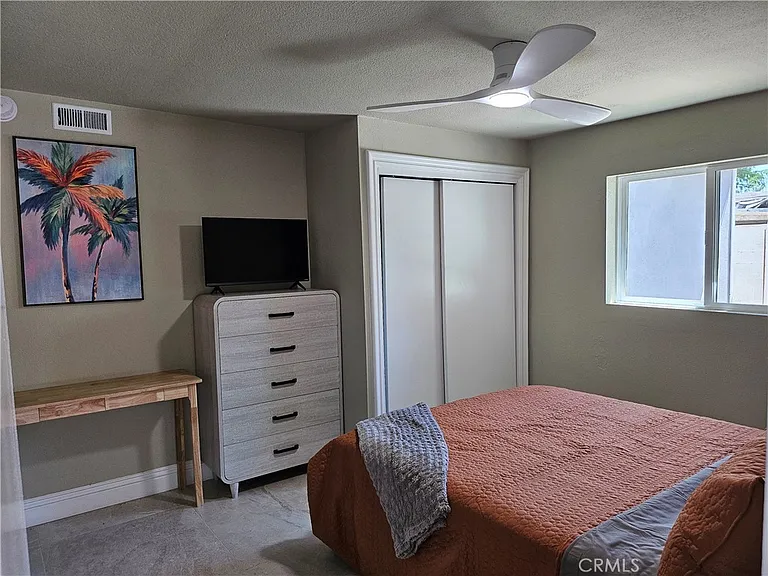 44250 Russell Ln — Photo 7