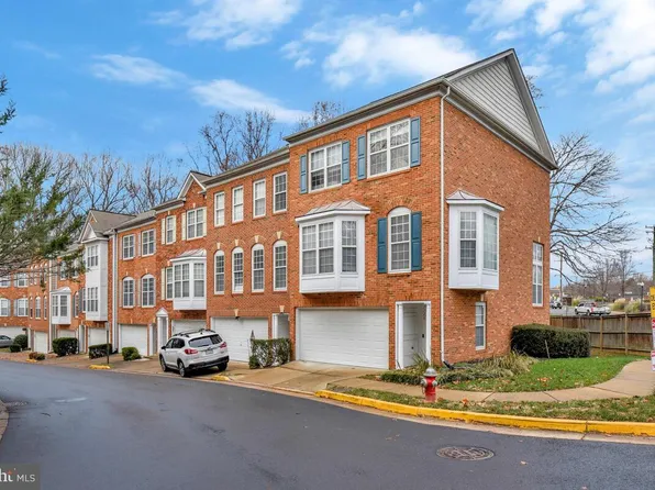 7726 Heritage Woods Way, Annandale, VA 22003