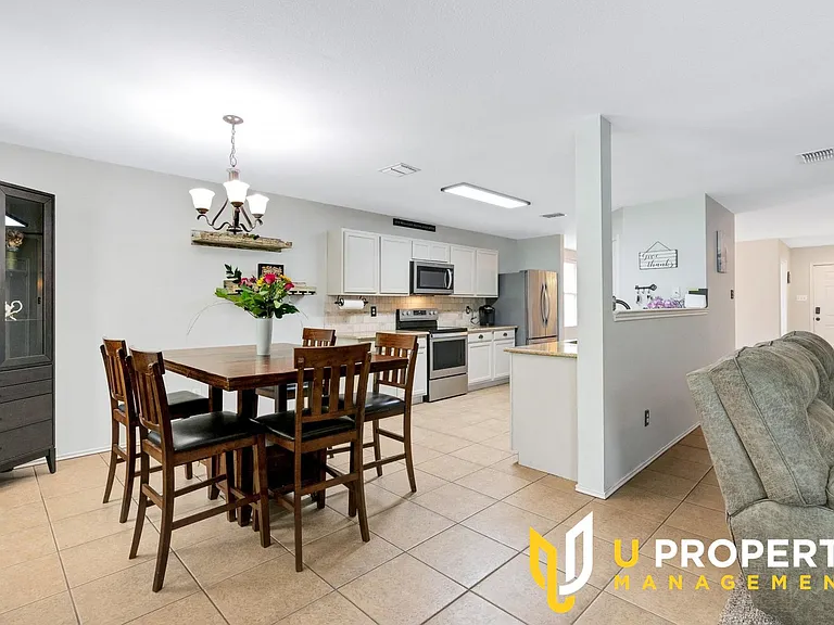 1515 Harvest Crossing Dr — Photo 10