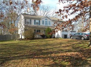 1074 Sailor Dr, Manahawkin, NJ 08050