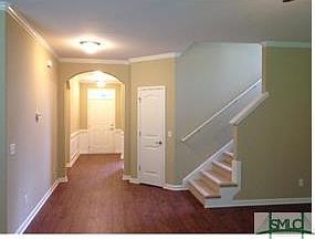 3rd image of 60 Lonnie Dr