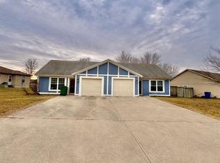 789 Pinewood St, Gardner, KS 66030