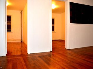 2130 29th Ave, Astoria, NY 11102