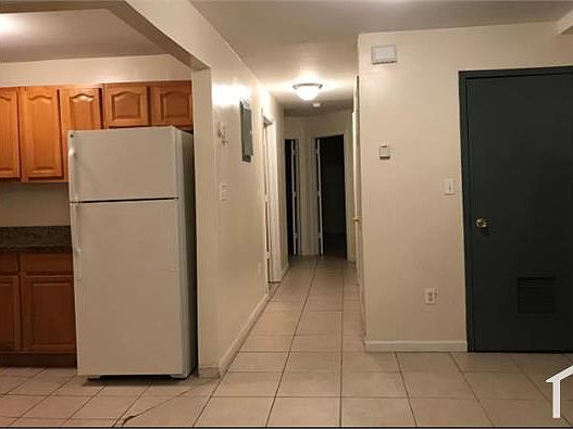 2nd image of 2294 Nameoke Ave Floor 2