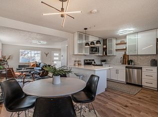 3080 S Delaware St, Englewood, CO 80110