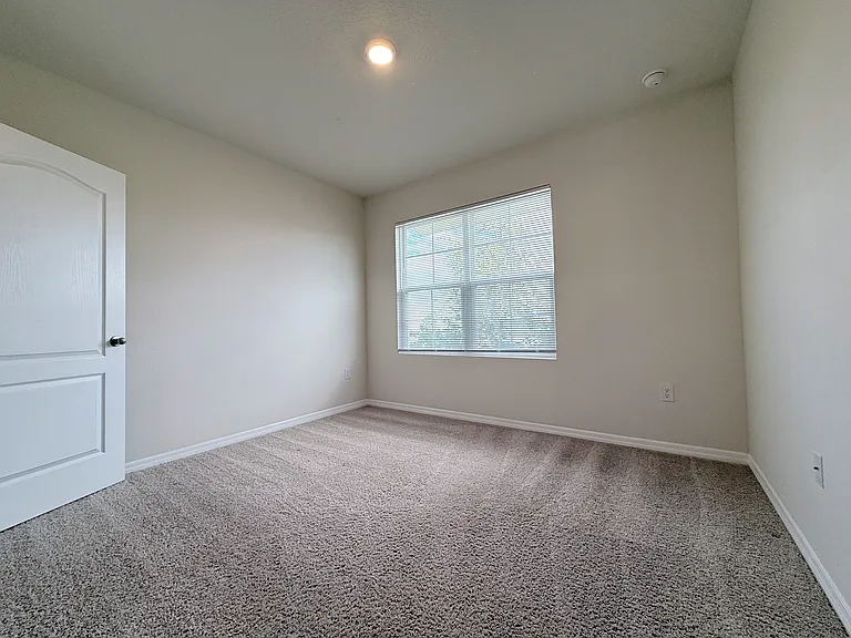 2703 Rowan St — Photo 18