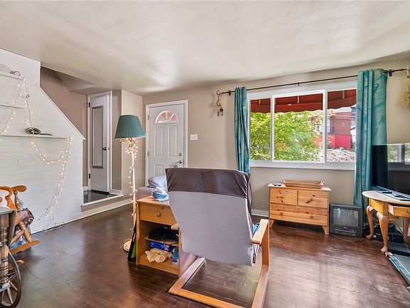 5th image of 2703 Philadelphia Ave