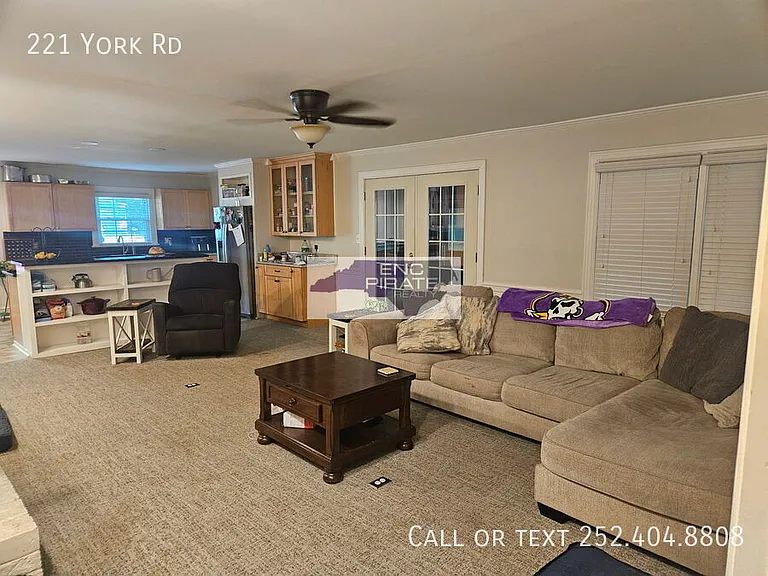 221 York Rd — Photo 12