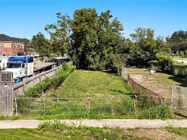 1313 Senate St, New Orleans, LA 70122