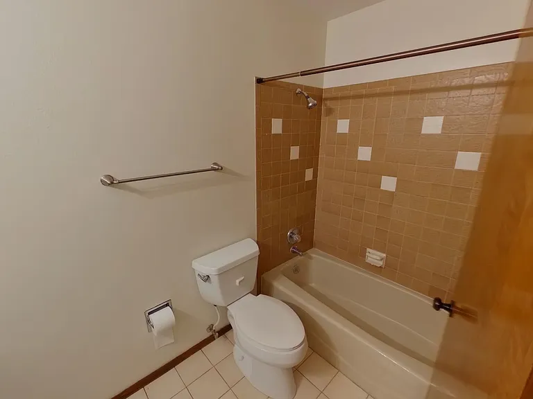 108 Aaron Dr — Photo 11