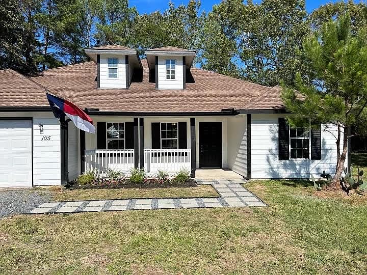 1st image of 105 Antigua Dr