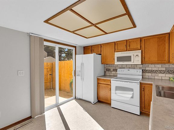 4th image of 8310 S Upham Way