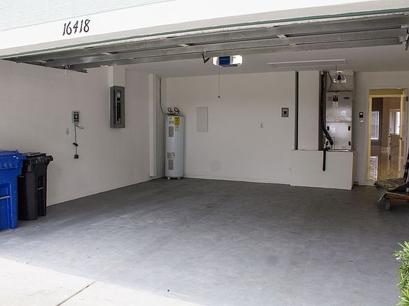 4th image of 16418 Lake Heather Dr