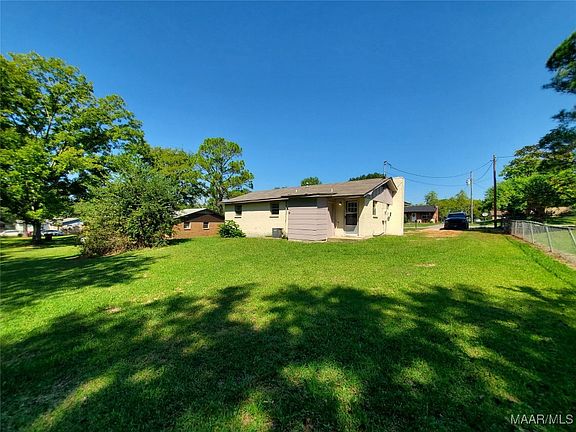 2nd image of 131 Reeves Dr
