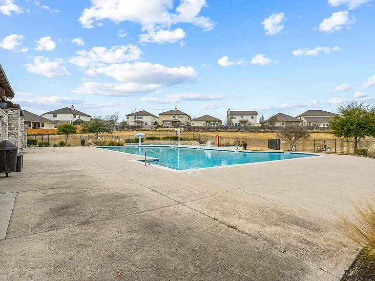 108 Quarry Ln — Photo 20