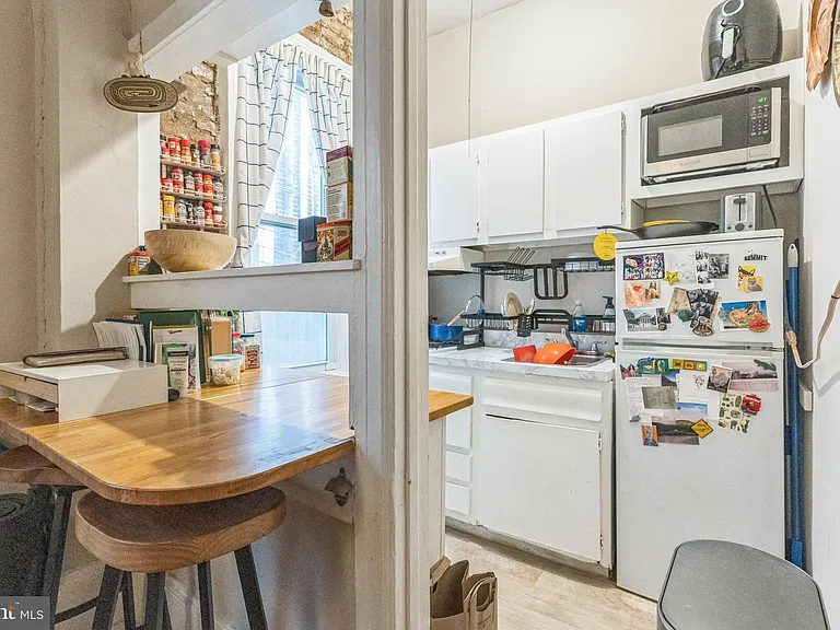 2316 Spruce St #1R — Photo 8