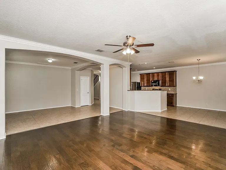 419 Tequila Rnch — Photo 6