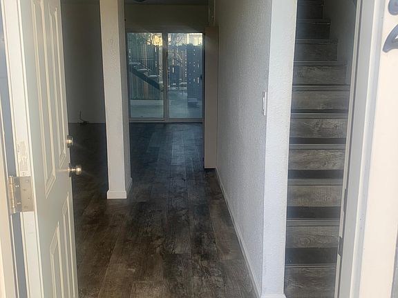 5th image of 322 S 5th St
