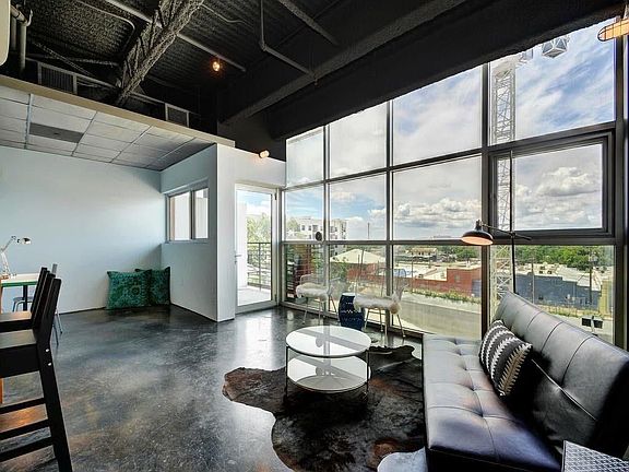 3rd image of 601 Brushy St Suite 303