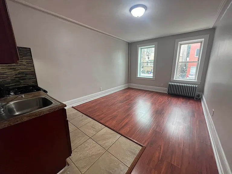 75 N 7th St #107 — Photo 2