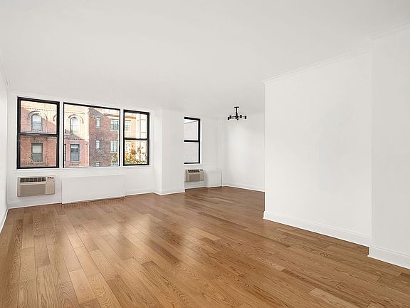 2nd image of 200 W 79th St #5N