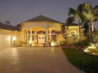 2850 W Stonebrook Cir, Fort Lauderdale, FL 33330