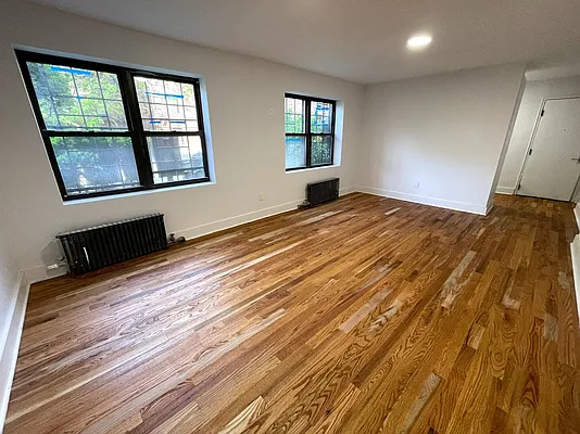 Rented by Abba Realty Associates INC | media 7