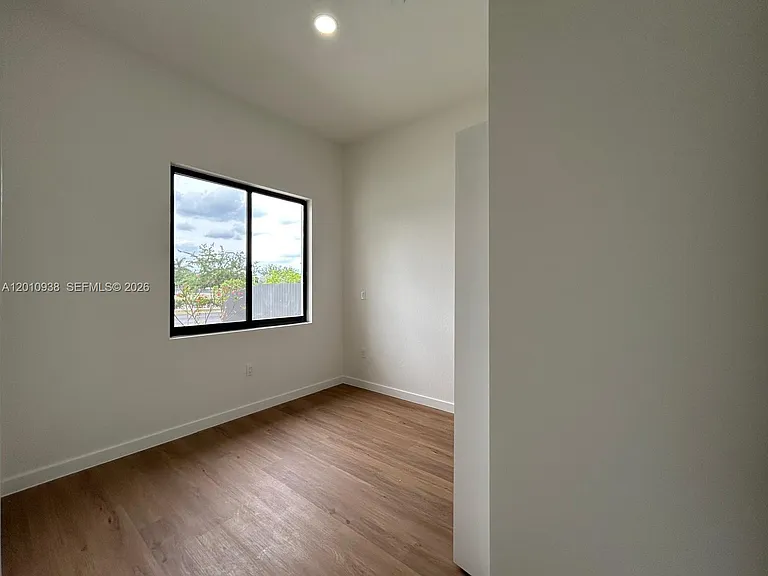 19444 SW 125th Ave #0 — Photo 15