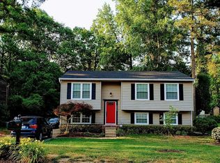 5012 Lightwood Ct, Raleigh, NC 27616